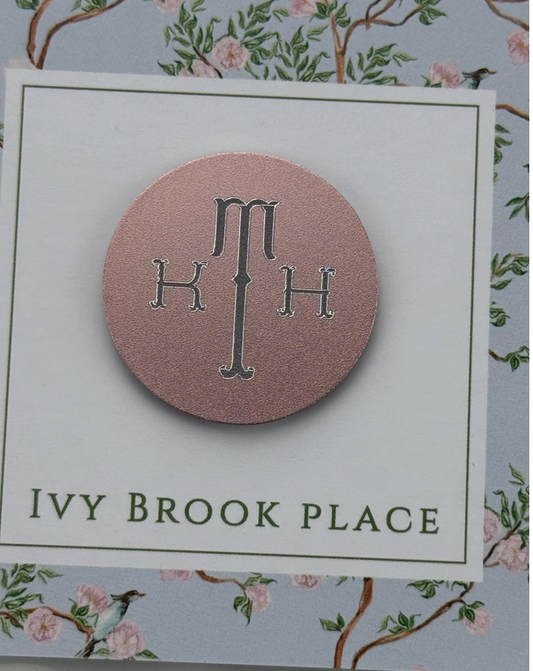 Personalized Monogrammed Engraved Pink Metallic Needle Minder