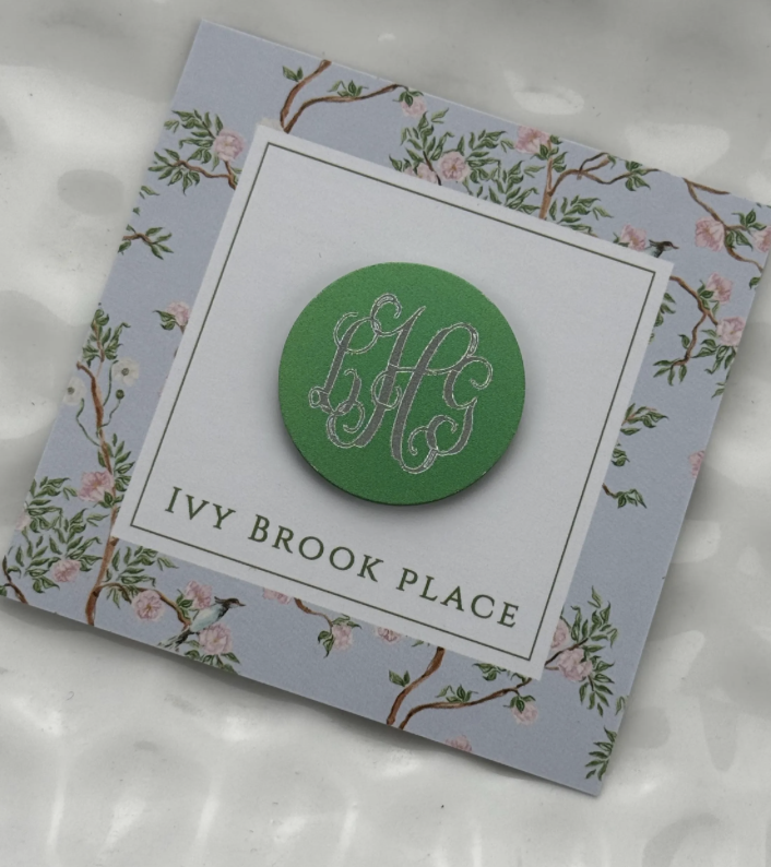 Green Metallic Needle Minder