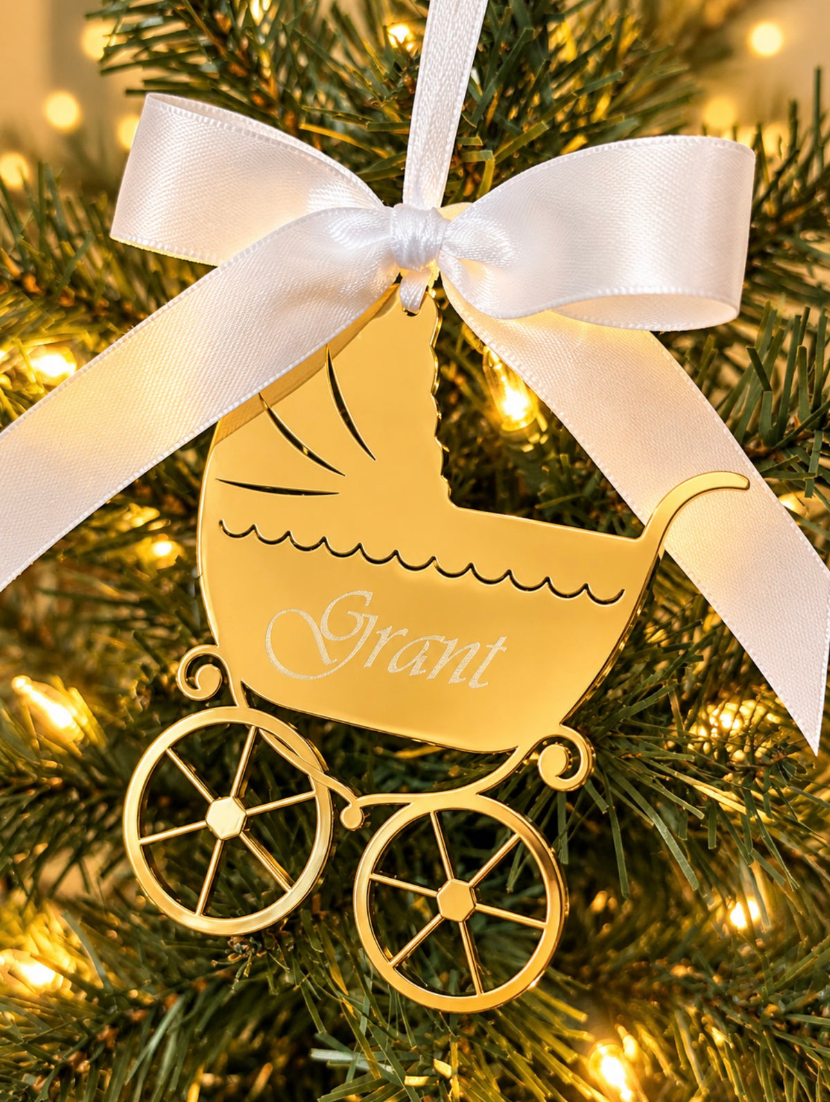 Heirloom Pram Baby Ornament