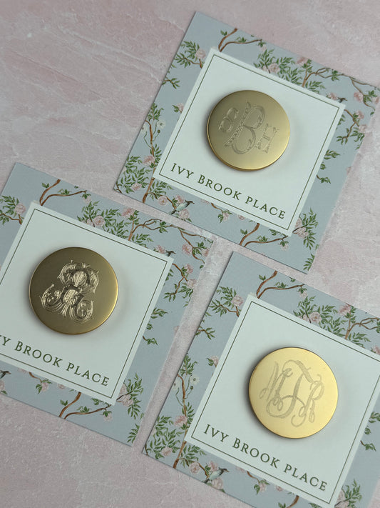 Matte Brass  Gold Round Needle Minder
