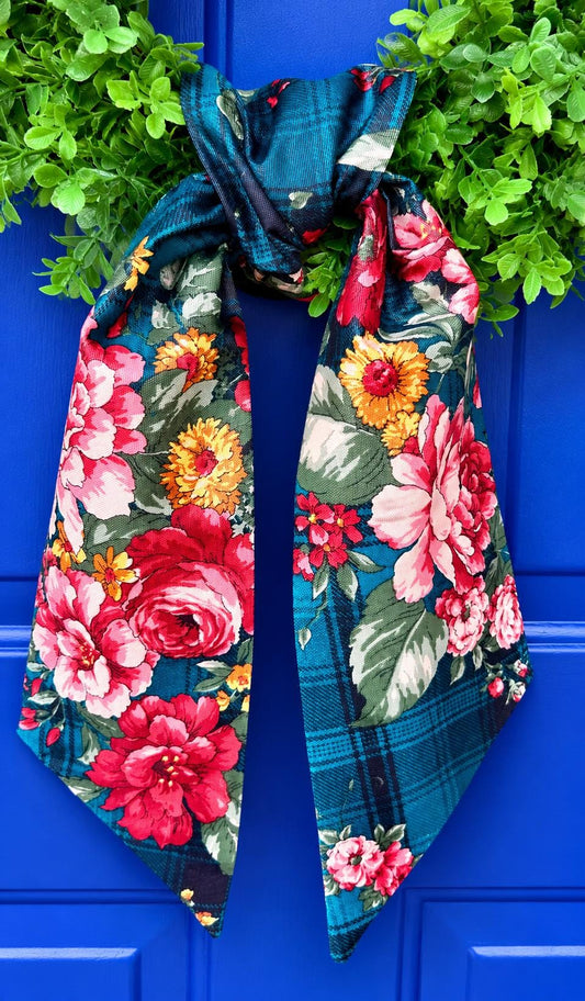 Florence Vintage Wreath Sash in Floral and Plaid