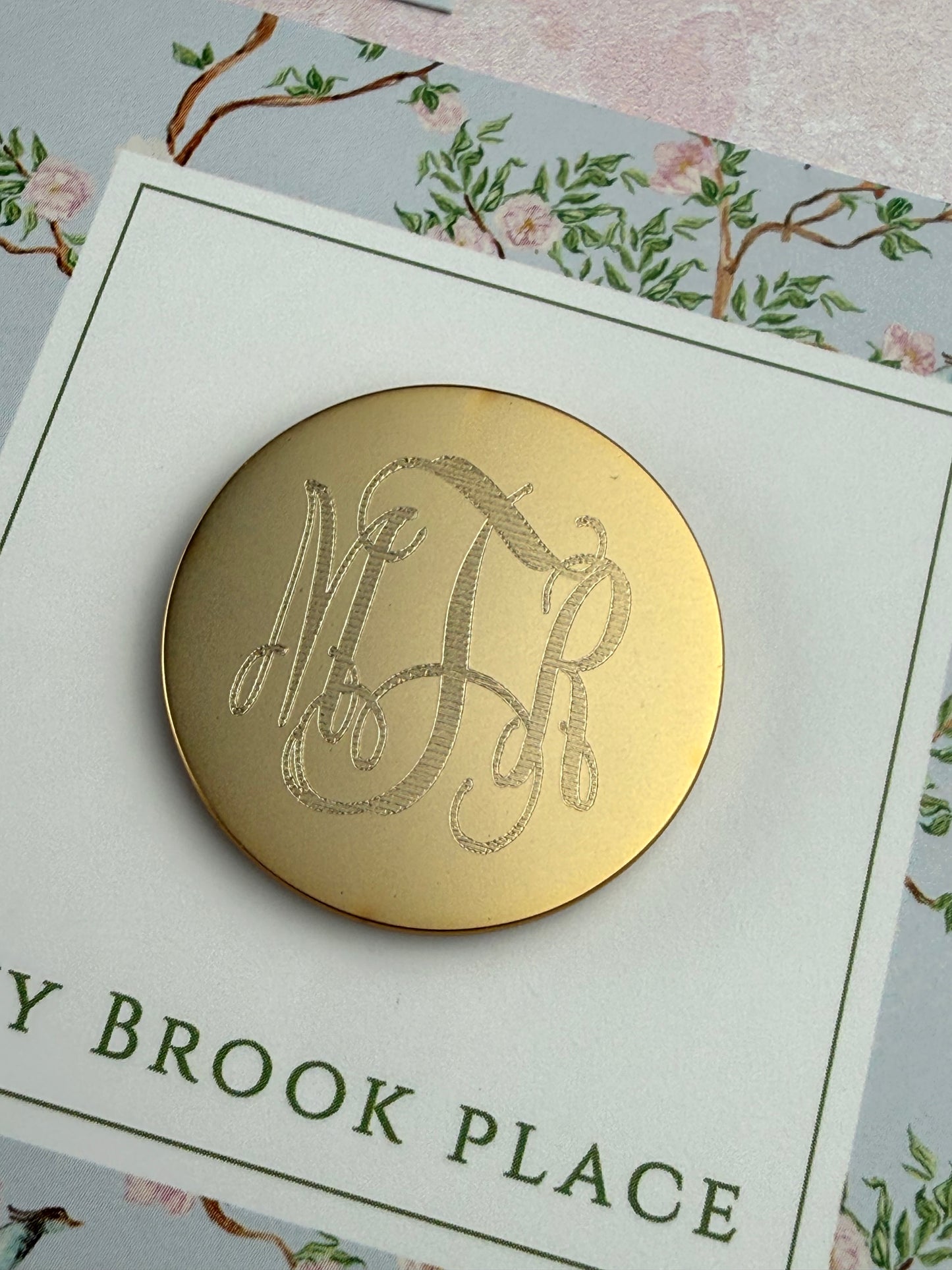 Matte Brass  Gold Round Needle Minder